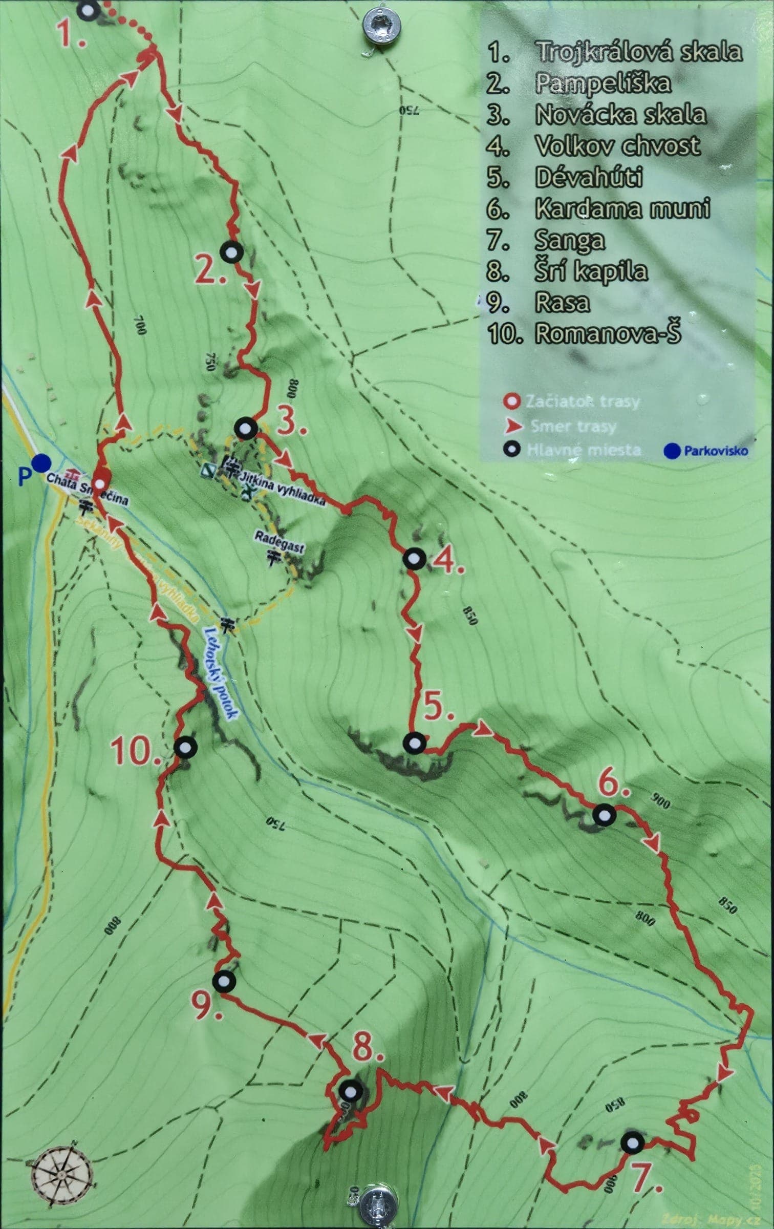 Mapa okruhu Šrí Kapila s desiatimi očíslovanými bodmi, smerom trasy a štartom pri chate Smrečina