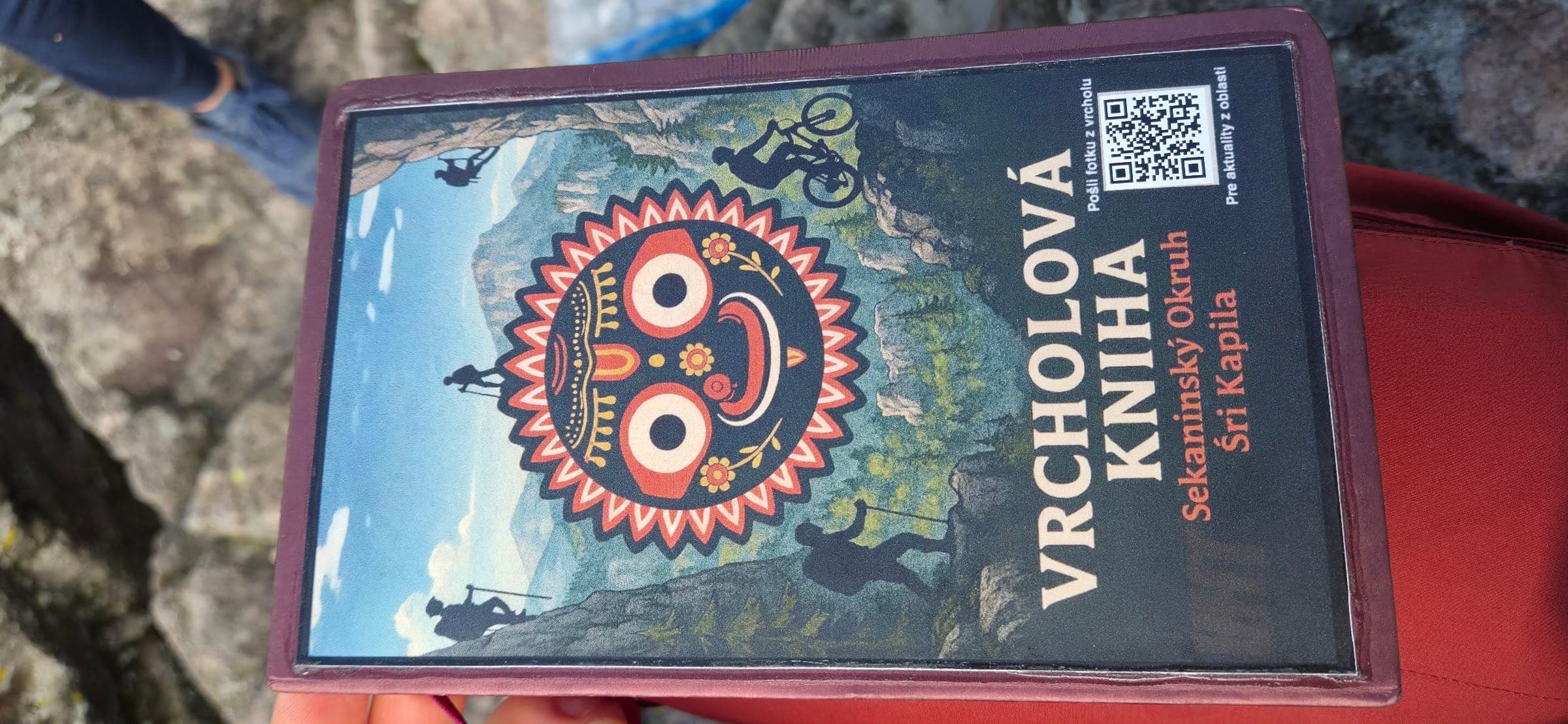 Vrcholová kniha okruhu Šrí Kapila.